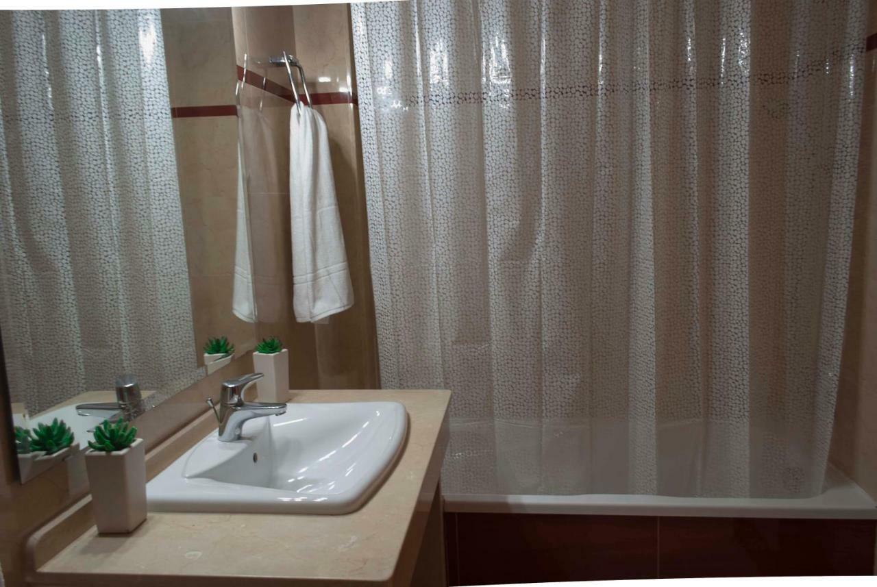 Apartamento Centrico Con Parking Privado 코르도바 외부 사진